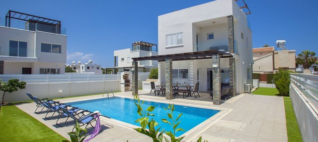 Protaras Villa Anemoni Near Centre in Protaras