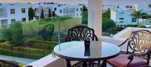 Rooftop Apartment with Stunning Views in Karaagaç