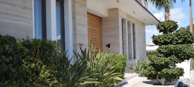 SALT LAKE Deluxe VILLA IN LARNACA, CYPRUS in Larnaca