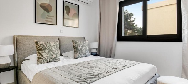 Sanders Cruise - Bright 2-bdr apt w2 balconies in Limassol
