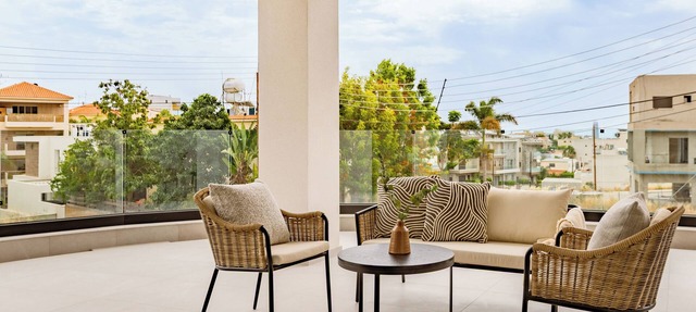 Sanders Eduardovich - Cozy 2-Bdr with Balcony in Agios Athanasios