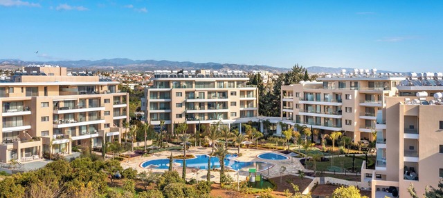 Sanders Limassol Park - Great 2 Bdr apt with balcony in Trachoni Lemesou