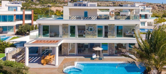 Sea Pearl Beachfront Villas in Ayia Napa