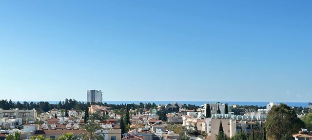 Sea View 2BD Apt - Elysia Park in Paphos