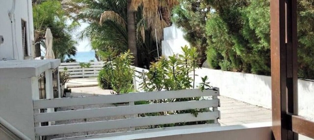 Sea view ground floor apartment 20 seconds walk from the beach! in Larnaka