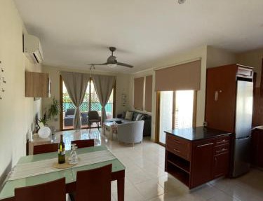 Seascape apartment in Larnaca