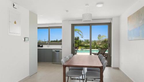 Serenity Waves Villa 17 in Larnaca