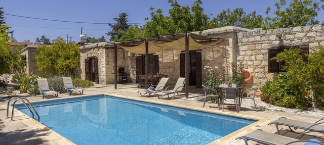 Simeon Estate in Drouseia in Drouseia