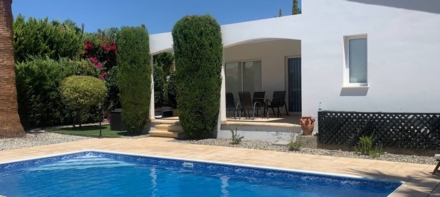 Single Storey 3 bed Villa, Over the road from Coralia Beach, Private Pool, in Paphos