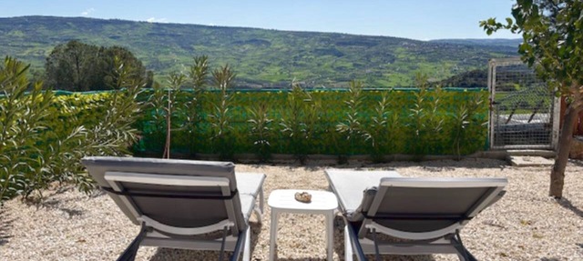 St Visianos stone house in Filousa