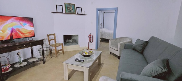 STAY Akoni House in Drouseia