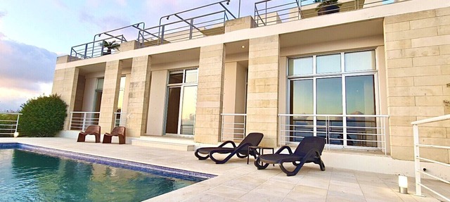 STAY Sunset Grand Palazzo in Tala