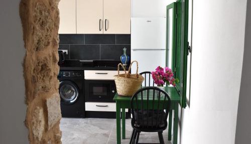 Stone Suites - Historic Old Town Apartments in Bogaz