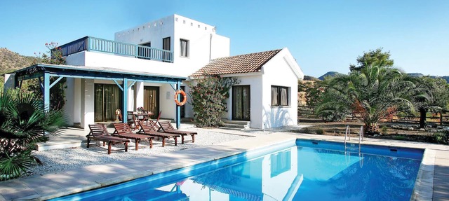 Stunning home in Argaka with WiFi in Argaka