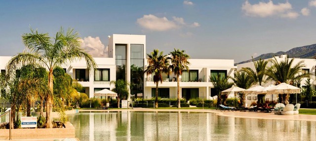 Sun Valley Cove Garden - Resort Pool, Garden View Studio 1 by Azur Prime in Karaağaç