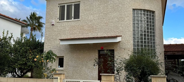 Sunrise luxury Villa in Perivolia