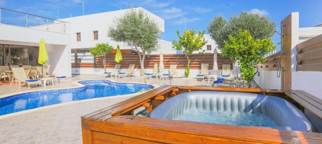 Terrific Villa with Private Pool in Protaras, Protaras Villa 1679 in Protaras