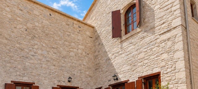 The Bakery - A Luxury Traditional Cypriot Village Stone House with Pool. in Kalavasos