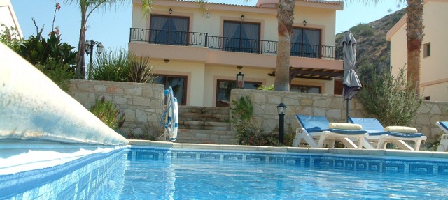 Three bedroom villa with private pool and landscaped garden close to the beach in Pissouri