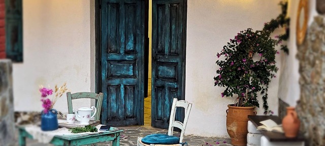 Traditional & cozy adobe house in Nicosia