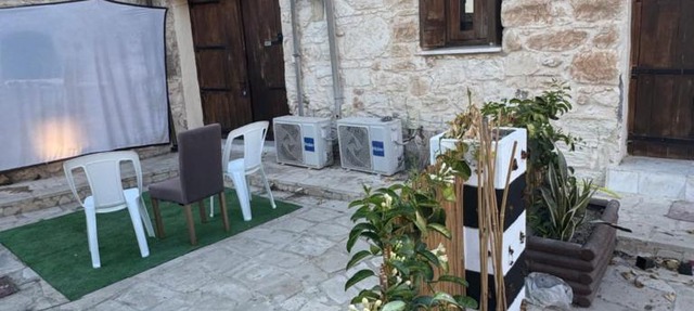 Traditional Stone House for Summer Escapes in Marathounda