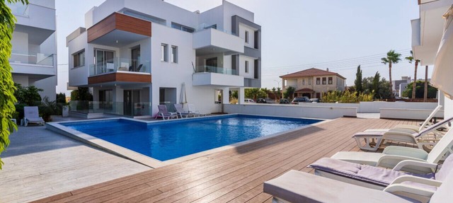 Valleria - 2 BR Apartment W/Pool in Larnaca in Cyprus - Larnaca