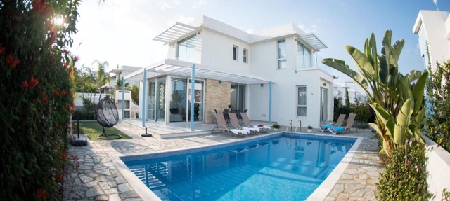 Venus de Milo Villa in Protaras