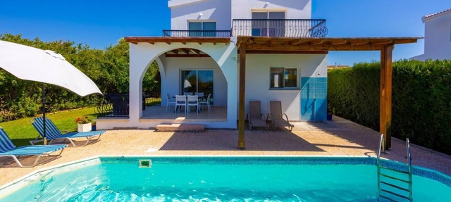 Villa Aristotelis - Two Bedroom Villa, Sleeps 4 in Argaka