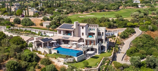 Villa Elea, New Deluxe Golf Villa in Aphrodite Hills - 6 Bedrooms, 7 Bathrooms. in Kouklia