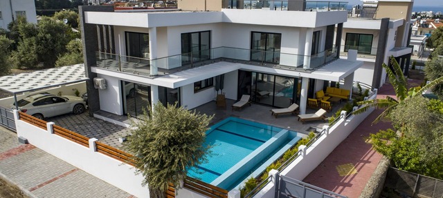 Villa Falcon, town centre, panoramic views in Doganköy