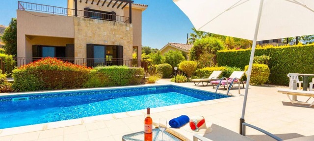 Villa Fortuna - Three Bedroom Villa, Sleeps 6 in Latchi