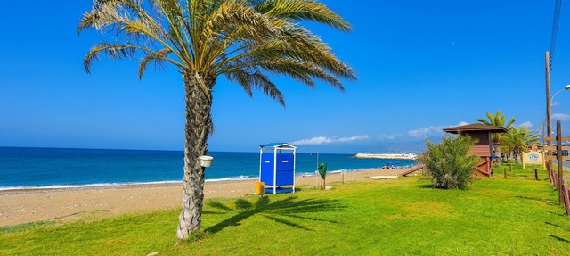 Villa In Paradise: Large Private pool, WiFi, A/C, sleeps 7 in Goudi Polis