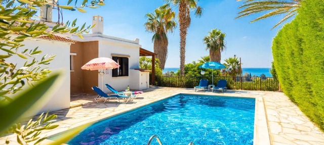 Villa Lela Tria - Two Bedroom Villa, Sleeps 5 in Kissonerga