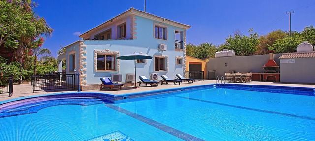 Villa Marilena Sunset Dio - Secluded Villa with 14m x 7m Private Pool in Paphos
