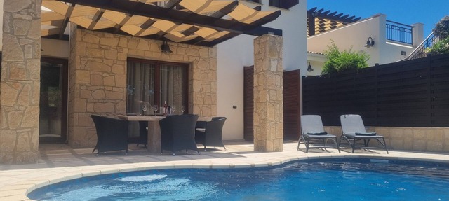 Villa Nausicaa, Aphrodite Hills Golf Resort, Private Heated Pool With Jacuzzi in Kouklia