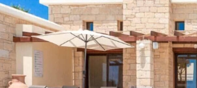 Villa Nikki - Spacious Villa, Private Pool, Sea Views! in Paphos