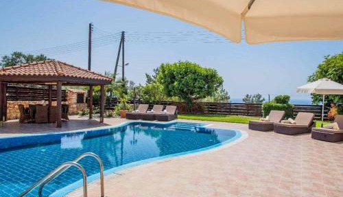 Villa Nikos Argaka in Argaka