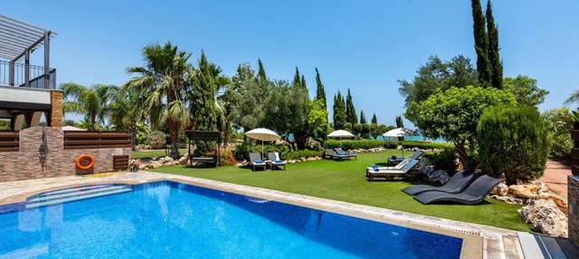 Villa Oceanus H3 by Ezoria Villas in Agia Thekla