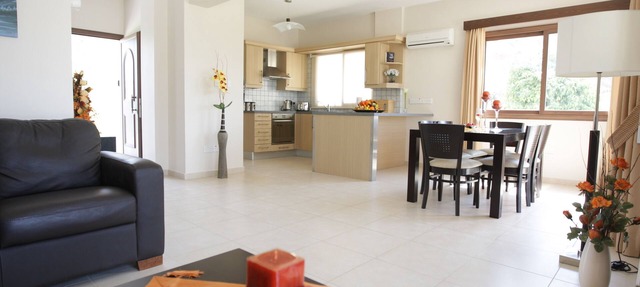 Vineland Holiday Villas in Pissouri
