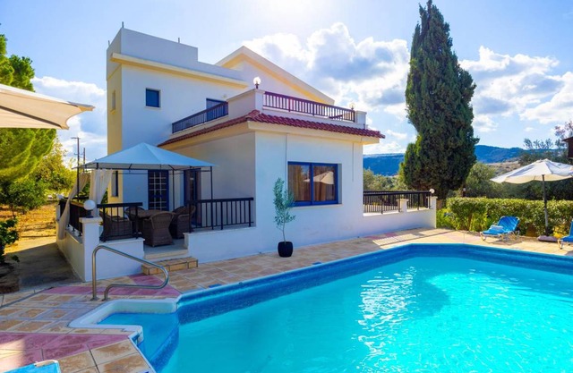 125 m² Villa ∙ 2 bedrooms ∙ 4 guests in Poli Crysochous