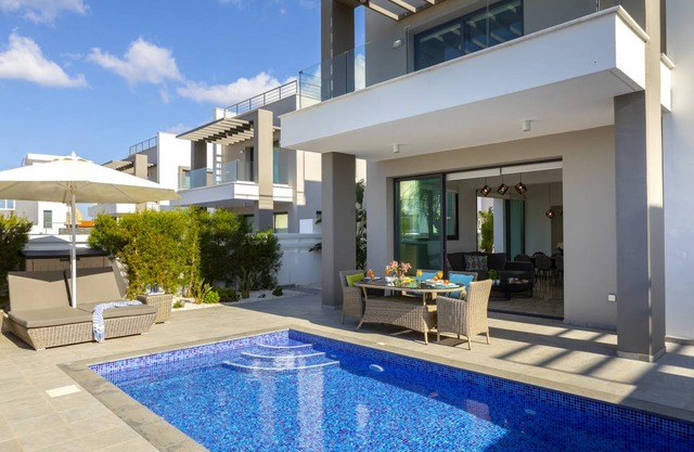142 m² Villa ∙ 3 bedrooms ∙ 6 guests in Pernera