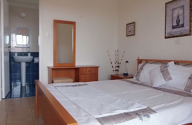 Coral Bay - 3 bed Villa just 300m to Coral Bay Blue Flag Beaches - Private Pool in Paphos