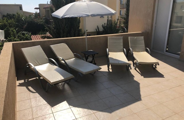 Fantastic Outdoor Space (WIFI & Smart TV) in peyia