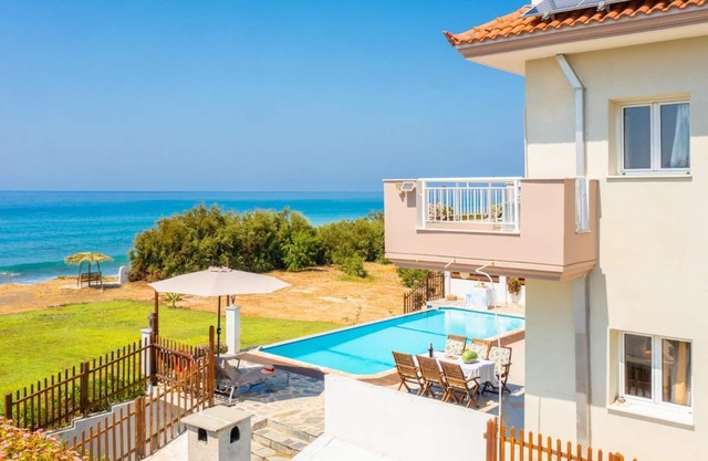 Kalisto Beach Villa 
