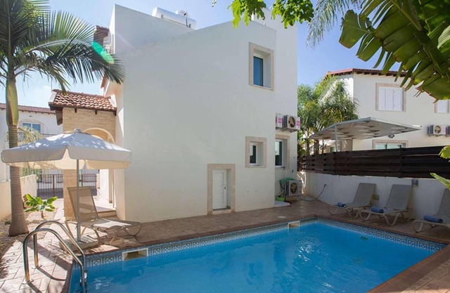 Lovely villa perfect for families, great location in Protaras