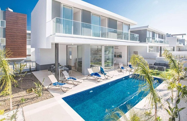 Lovely villa perfect for families, great location in Protaras