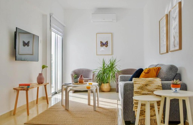 Phaedrus Living: Seaside Luxury Flat Lighthouse 67 in Paphos