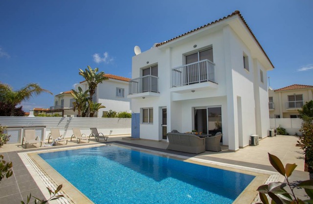 Protaras Villa Posidonas 9 Near The Beach in Pernera
