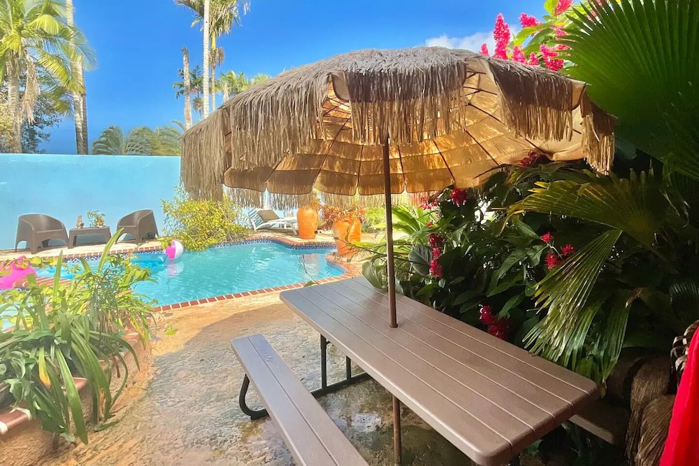 Bouvet Island House | Entire house with pool