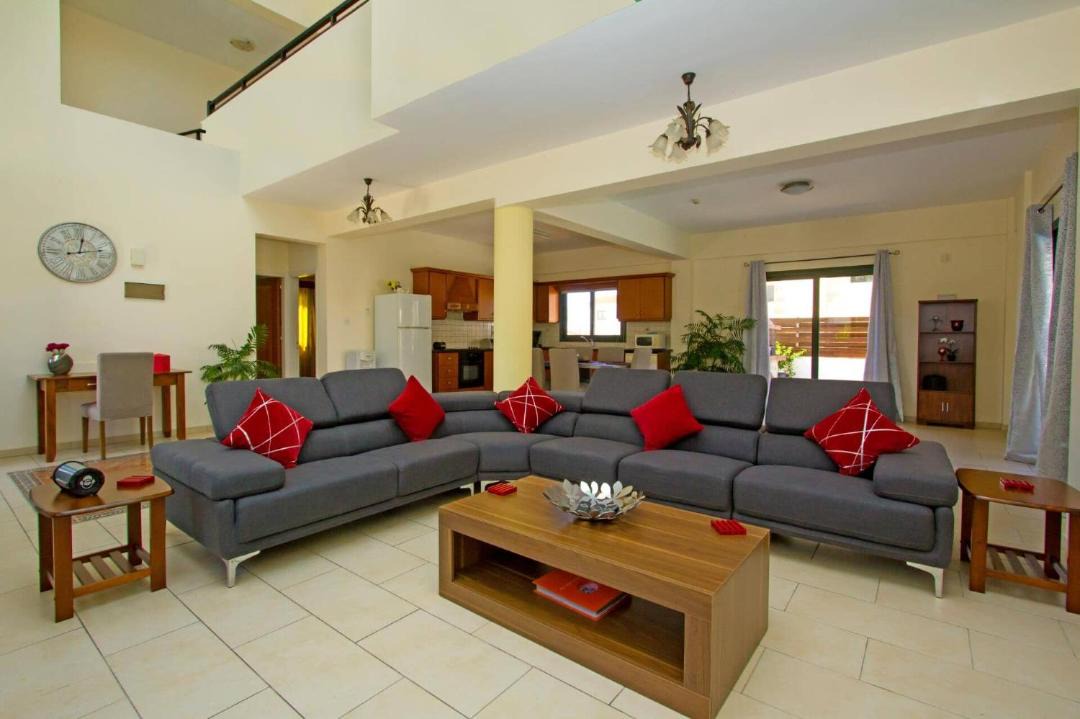 Pegeia Villa | Villa Hermes by Villa Plus